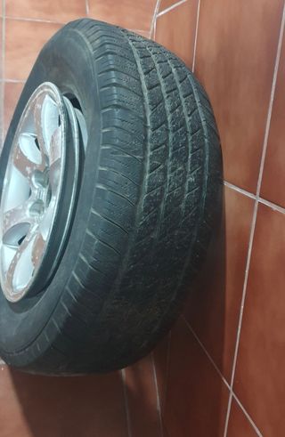Llanta Toyota Land Cruiser 120