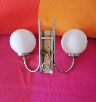 Apliques vintage plateados y blancos