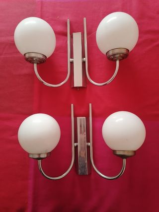 Apliques vintage plateados y blancos