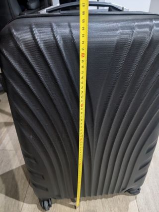 Maleta de viaje negra