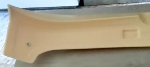 Spoiler posteriore Nissan Micra/March