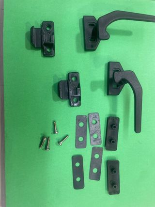 2  Cierres ventana caravana/autocaravana