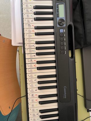 Teclado Digital Casio CT-S300