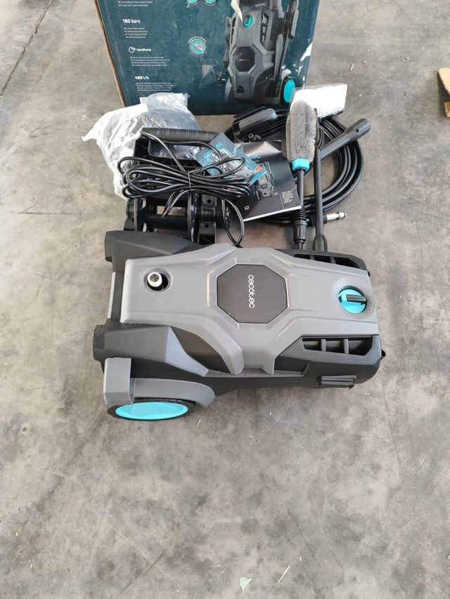 Cecotec HydroBoost 2400 Advanceclean