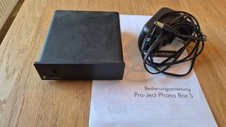 Pro-Ject Phono Box S Previo MM/MC Negro