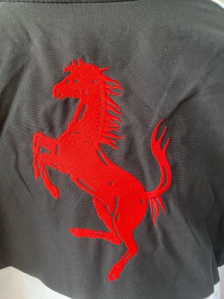 Chaqueta Ferrari Negra, Roja y Blanca