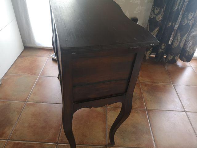 Cómoda Provenzal Estilo Luis XV Madera