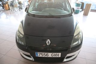 Renault Scenic 2011