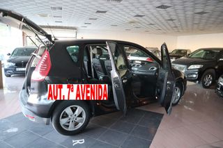 Renault Scenic 2011