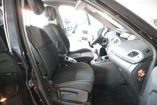 Renault Scenic 2011
