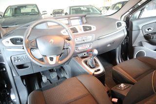 Renault Scenic 2011