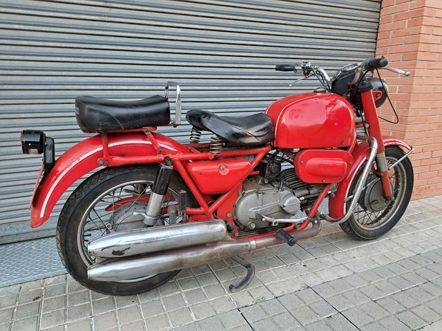 Moto Guzzi 500 Nuovo Falcone