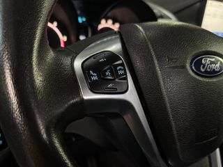 Ford Transit Courier 1.5 TDCi 2020 (PANTALLA)