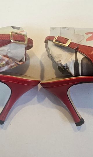 Zapatos de salón Dansi piel rojos talla 38