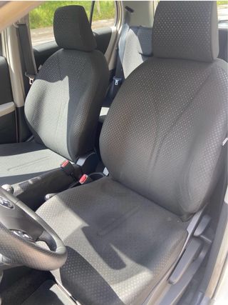 Toyota Yaris 2011 AUTOMATICO 