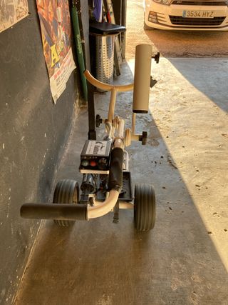 Carro eléctrico kaddam 