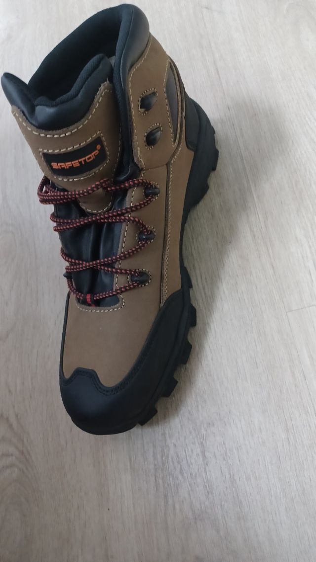 Bota Trekking Impermeable Safetop T-47