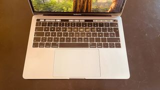 MacBook Pro 13 2018 Plata