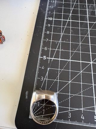 Anillo de plata de ley con diseño de flor