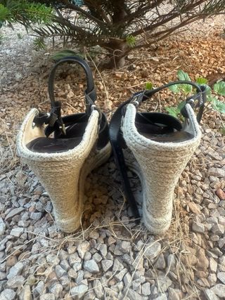Sandalias YSL negras