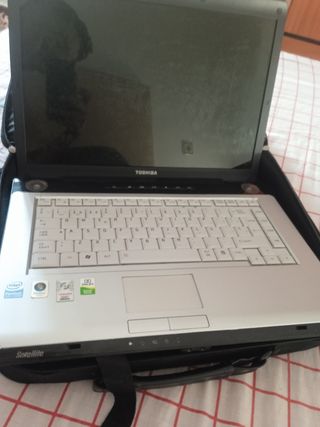 Toshiba Satellite A200 NH1