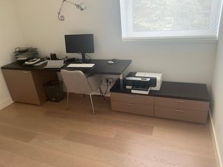 Escritorio de oficina moderno