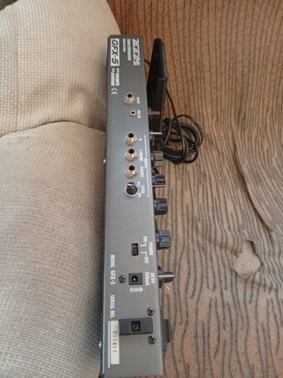 Pedalera Guitarra Zoom GFX-5