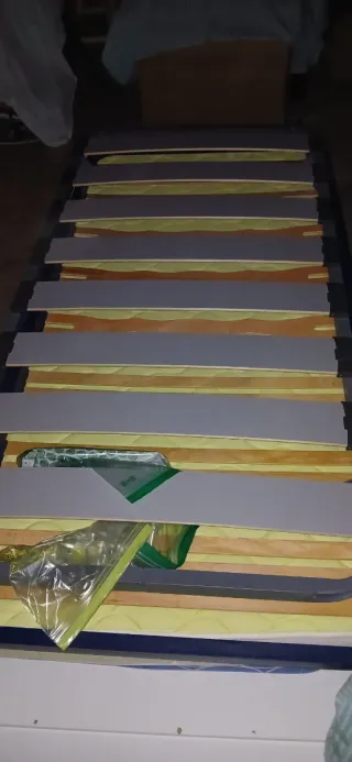 Cama nido blanca con cajones y colchones