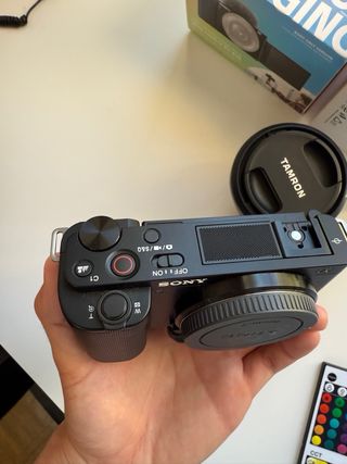 Sony ZV-E10 + Tamron 11-20mm f/2.8