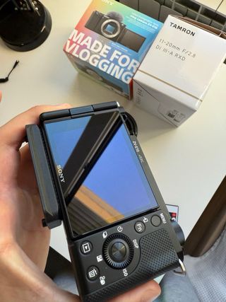 Sony ZV-E10 + Tamron 11-20mm f/2.8
