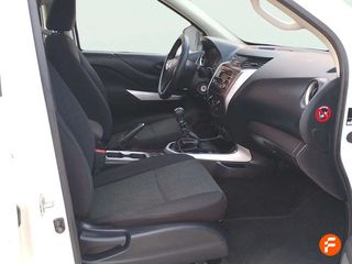 Nissan Navara Doble Cabina