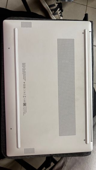 Ordenador portátil HP Plata