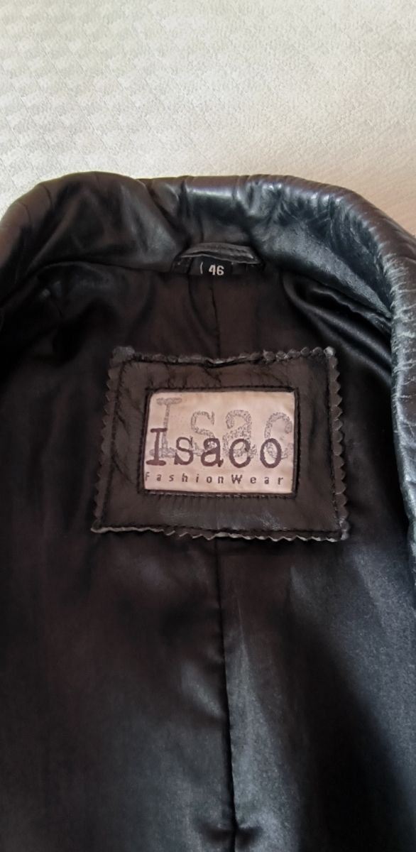 Chaqueta de cuero negra