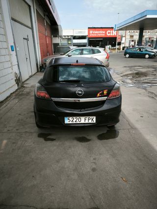 Opel Astra gtc 1.7