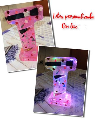 Letra decorativa de resina