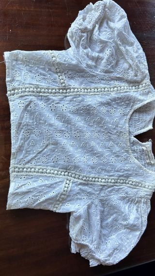 2 Camisetas Hollister 1 Pull&Bear y 1 Bershka. T.S