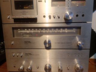 Equipo de música vintage Rotel Plata/Negro