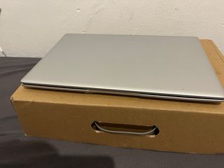 Portátil Intel Plata