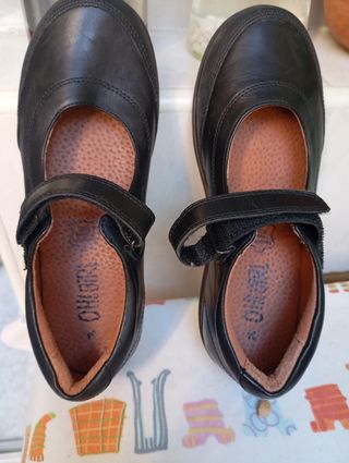 Zapatos RucKino niña negros talla 35