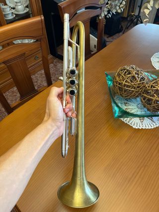 Trompeta Stomvi Titán