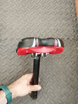 Sillín Bici Infantil Negro/Rojo