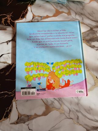 El reno perdido de Santa (Spanish Edition)