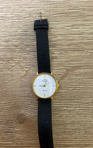 Reloj PERTEGAZ Hombre Negro/Dorado