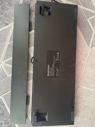 Teclado gaming negro y gris