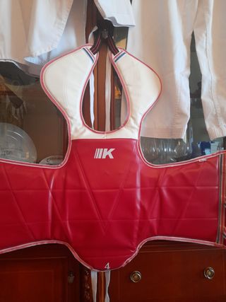 Equipamiento Taekwondo: Kimono y Peto