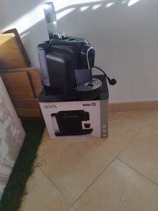 Cafetera Delta Qool Negra