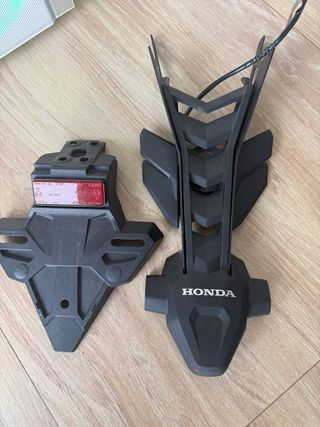 accesorios honda cb 650r 2024