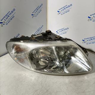 Faro delantero derecho Chrysler Voyager 2007
