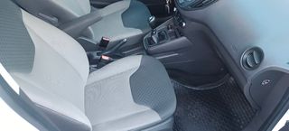 Ford Transit Courier 2020