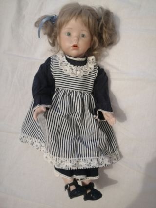 Muñeca de porcelana